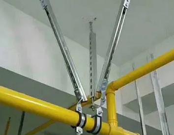 闸阀支撑架的质量要求。价格决定了利州抗震支撑框架的质量。